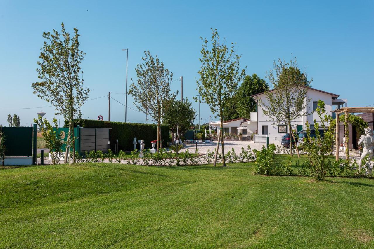 I Delfini - Natural B&B Cesenatico Kültér fotó